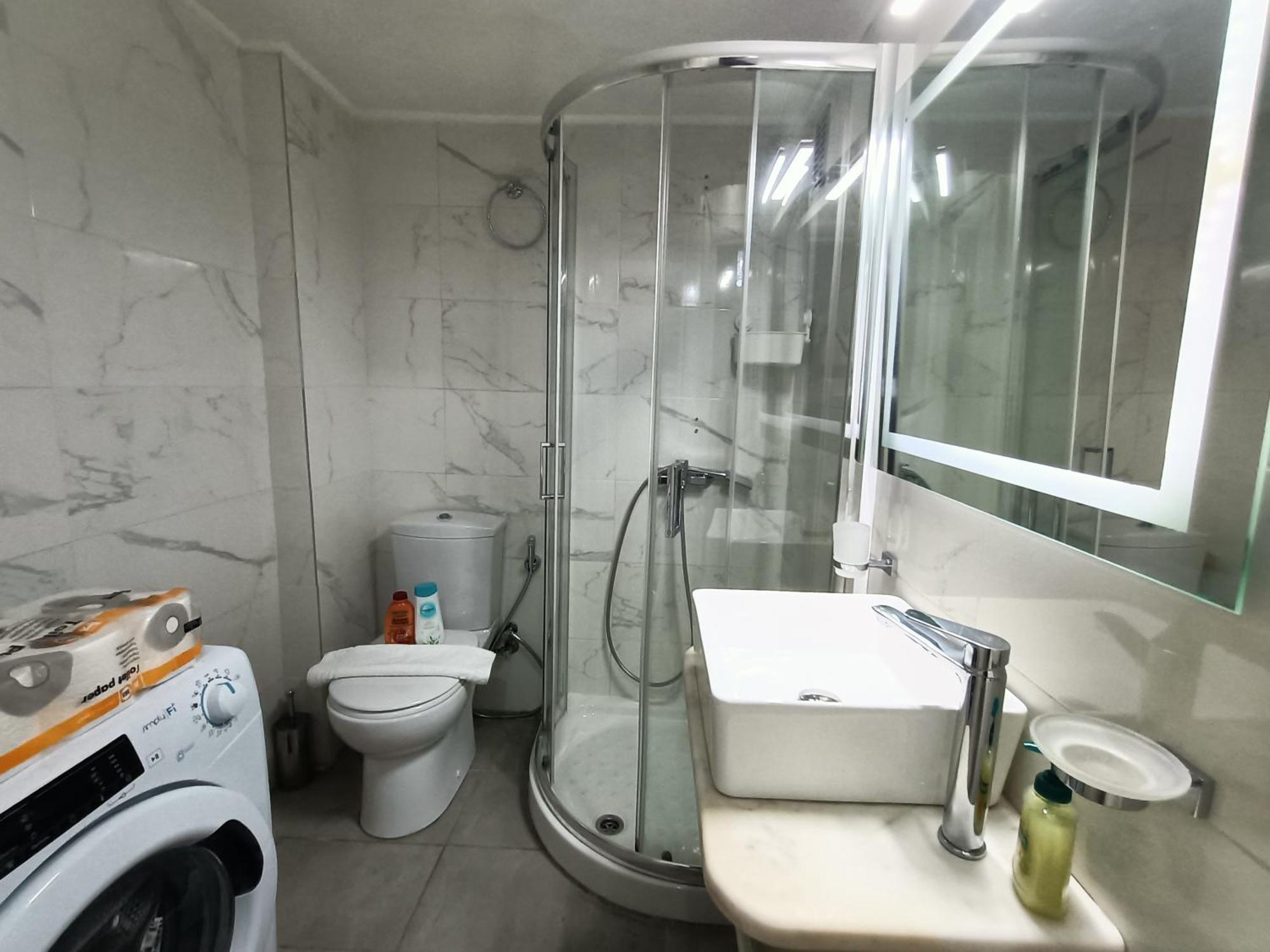 Couple'S Escape Apartment เอเธนส์ ภายนอก รูปภาพ