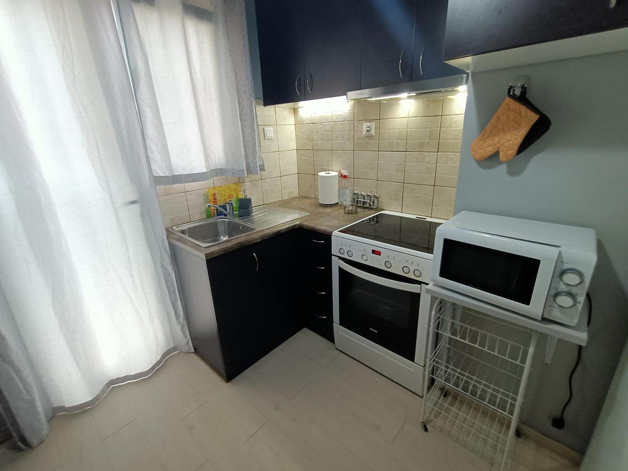 Couple'S Escape Apartment เอเธนส์ ภายนอก รูปภาพ